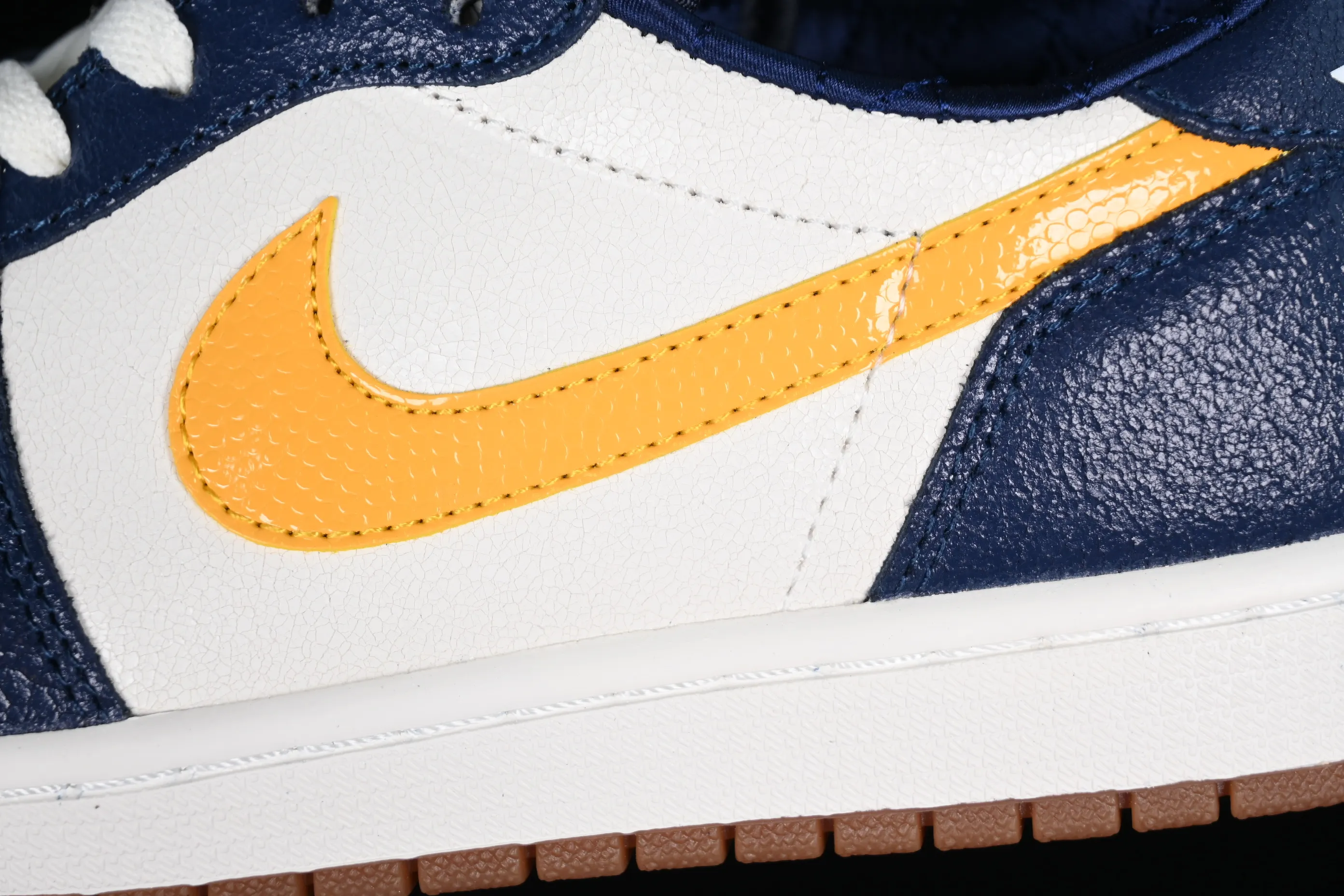 All categories Air Jordan Jordan series basketball shoes Air Jordan 1 Low Air Jordan 1 Low OG AJ1 Joe 1 white blue and yellow hook burst pattern low-top cultural casual sneakers CZ0790-407